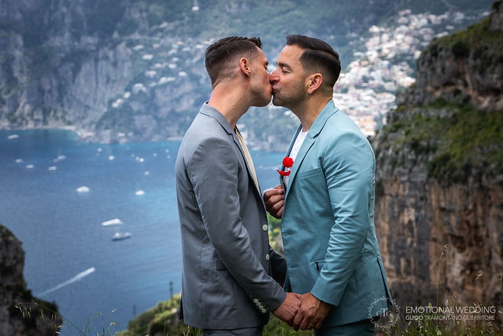 matrimonio gay sul sentiero degli dei in costa d'Amalfi