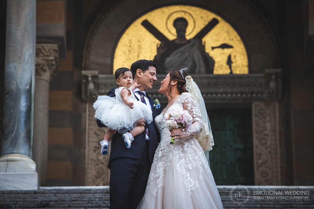 bride and groom portrait at the amalfi cathedral
