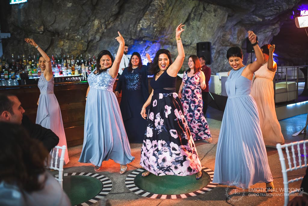 bridesmaids on the dance floor at a wedding at africana in praiano amalfi