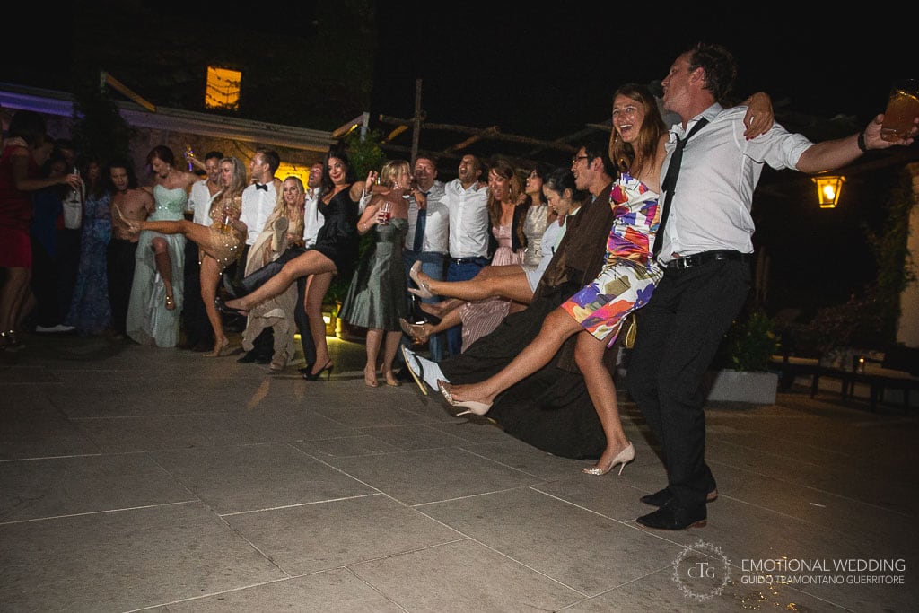 guests dancing at an Italian wedding in ravello