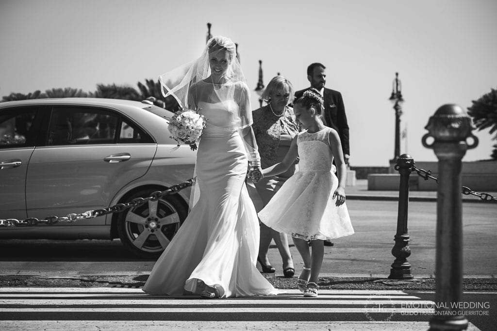 bride arriving to the church for her wedding in maiori