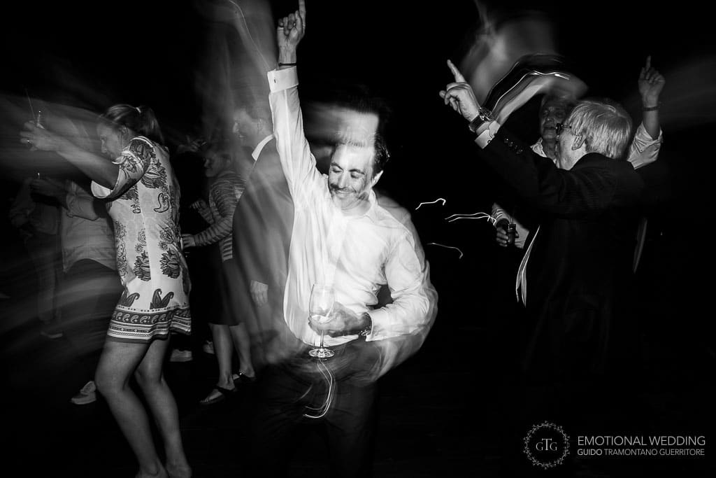 guests dancing at a wedding party in Tuscany