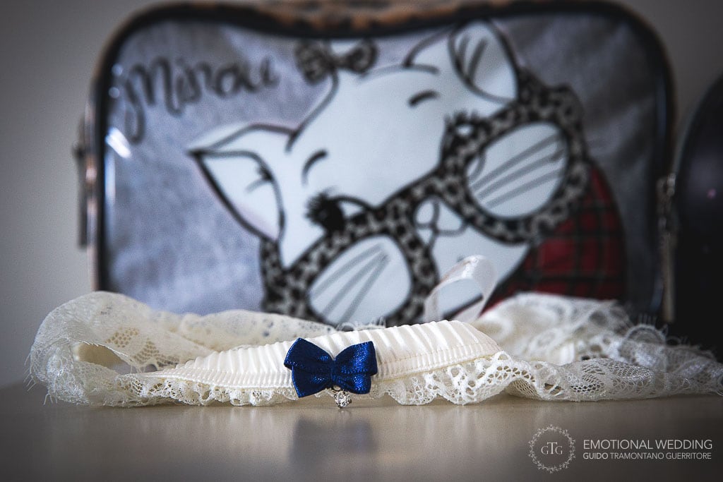 wedding garter closeup