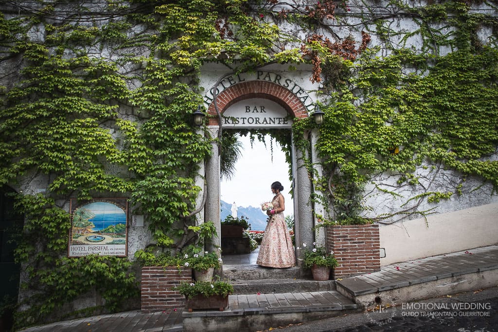 hotel Parsifal entrance and bride in ravello