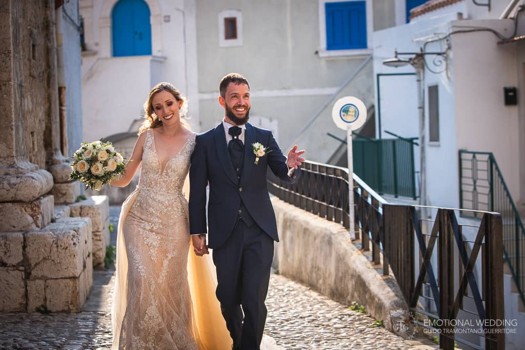 wedding couple exiting church in peschici puglia