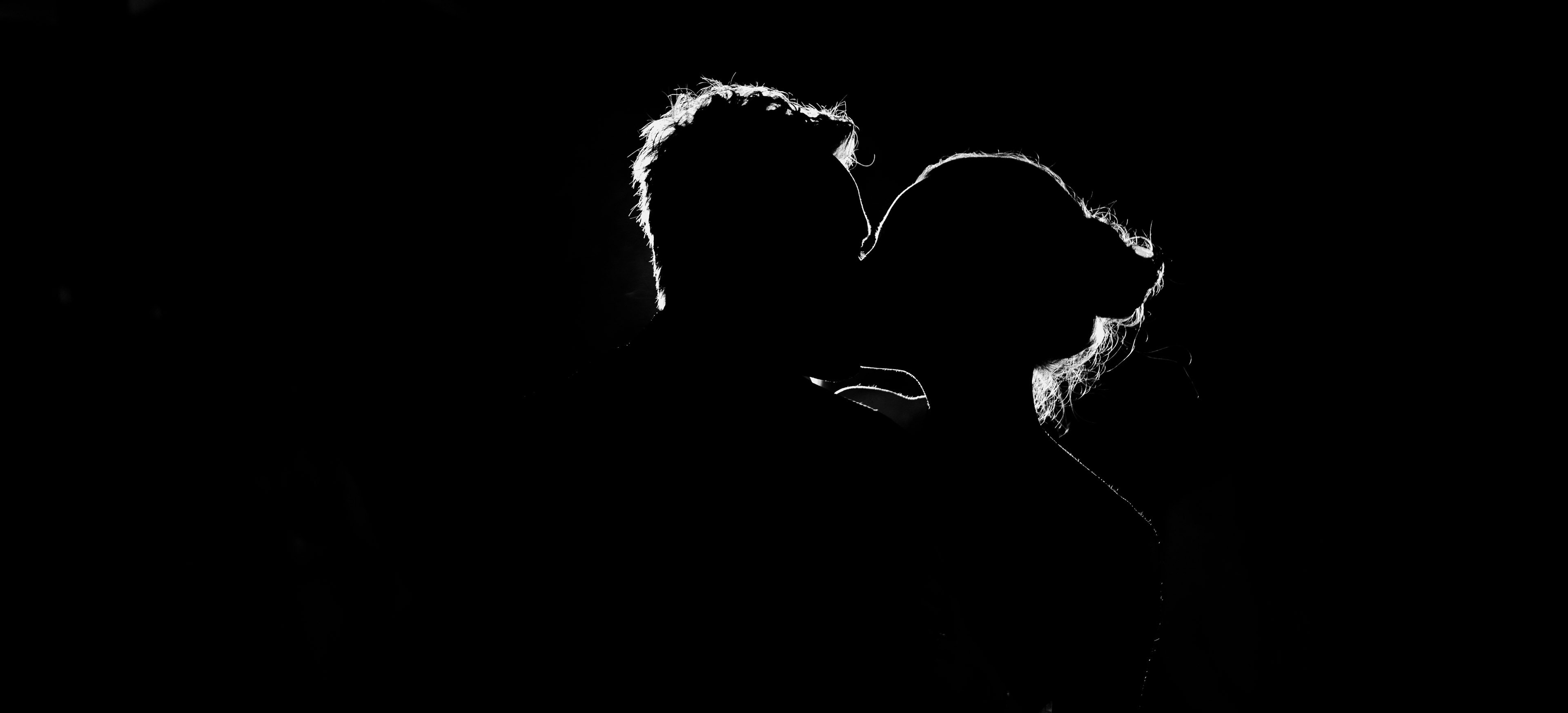 wedding couple silhouette on a black background banner for get in touch